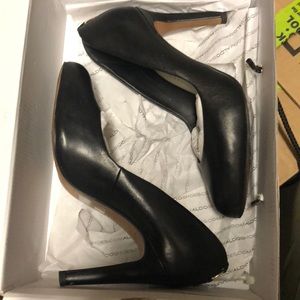 Aldo black heels